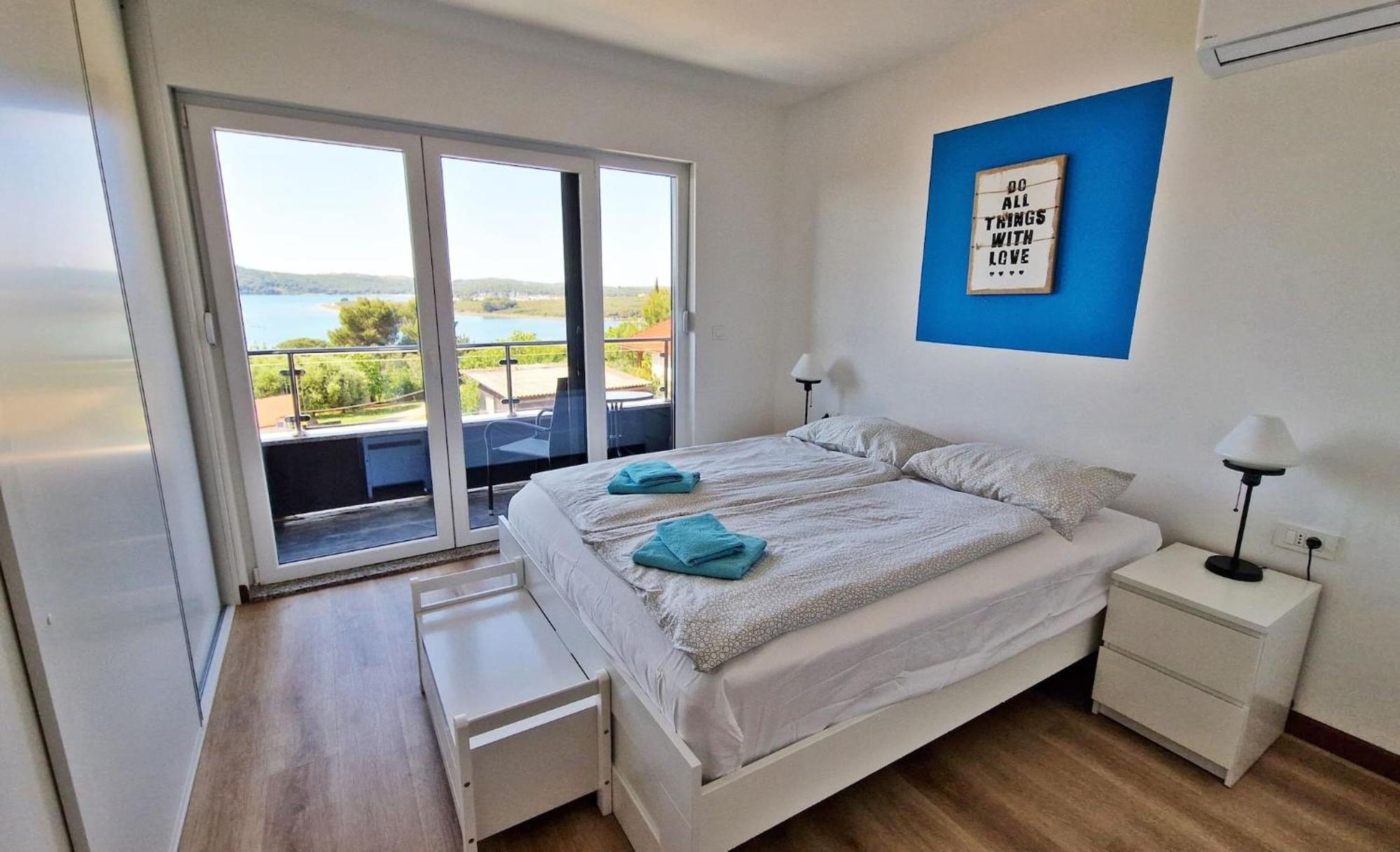 Villa Pura Vida With Sea View Pula Dış mekan fotoğraf